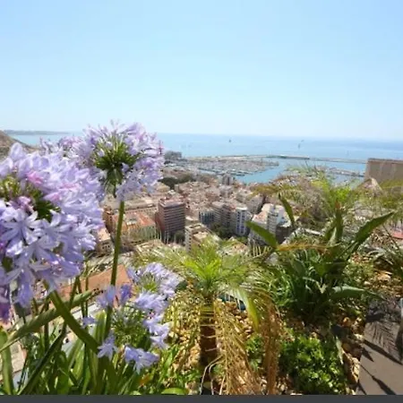 Lägenhet Luceros Sea View Apts -with Balcony- City&beach